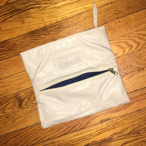 Fold over clutch - Picture 3 of 3